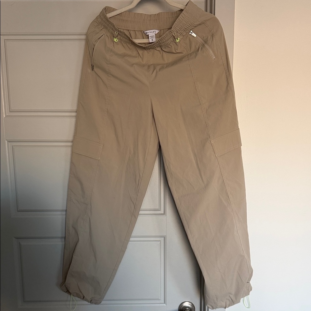 Athleta Cascade Cargo Pants